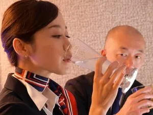 Cô chủ phòng xông hơi vụng trộm cùng trai trẻ khoai to