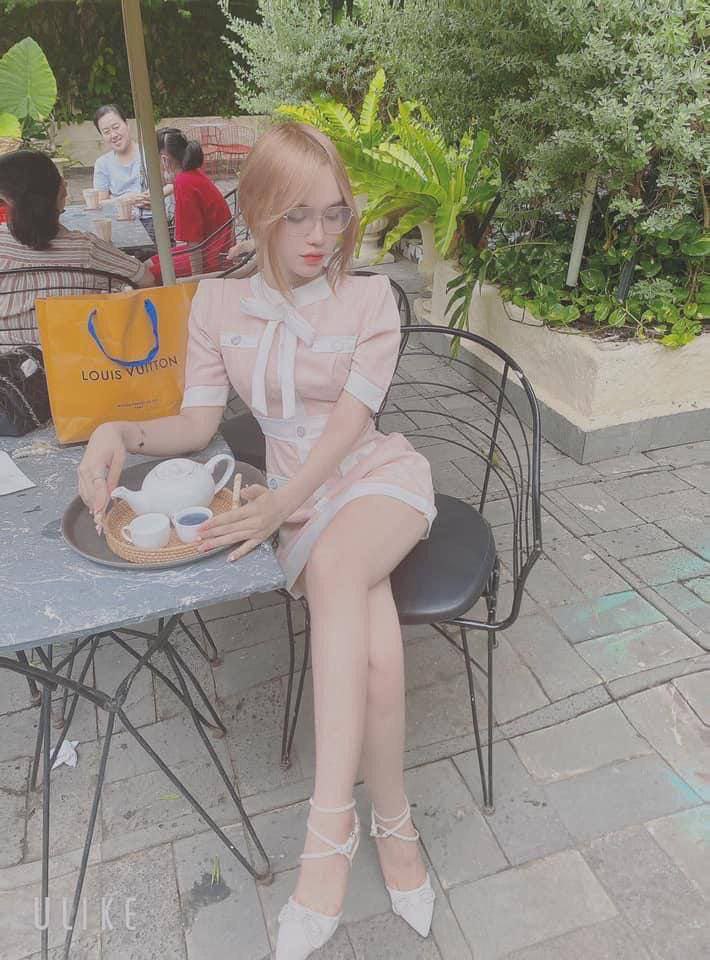 Thưởng thức xnxx cực nét mẹ đi vắng, ông bố lên lút đụ hai cô con gái xinh đẹp phim sex yuria ohara